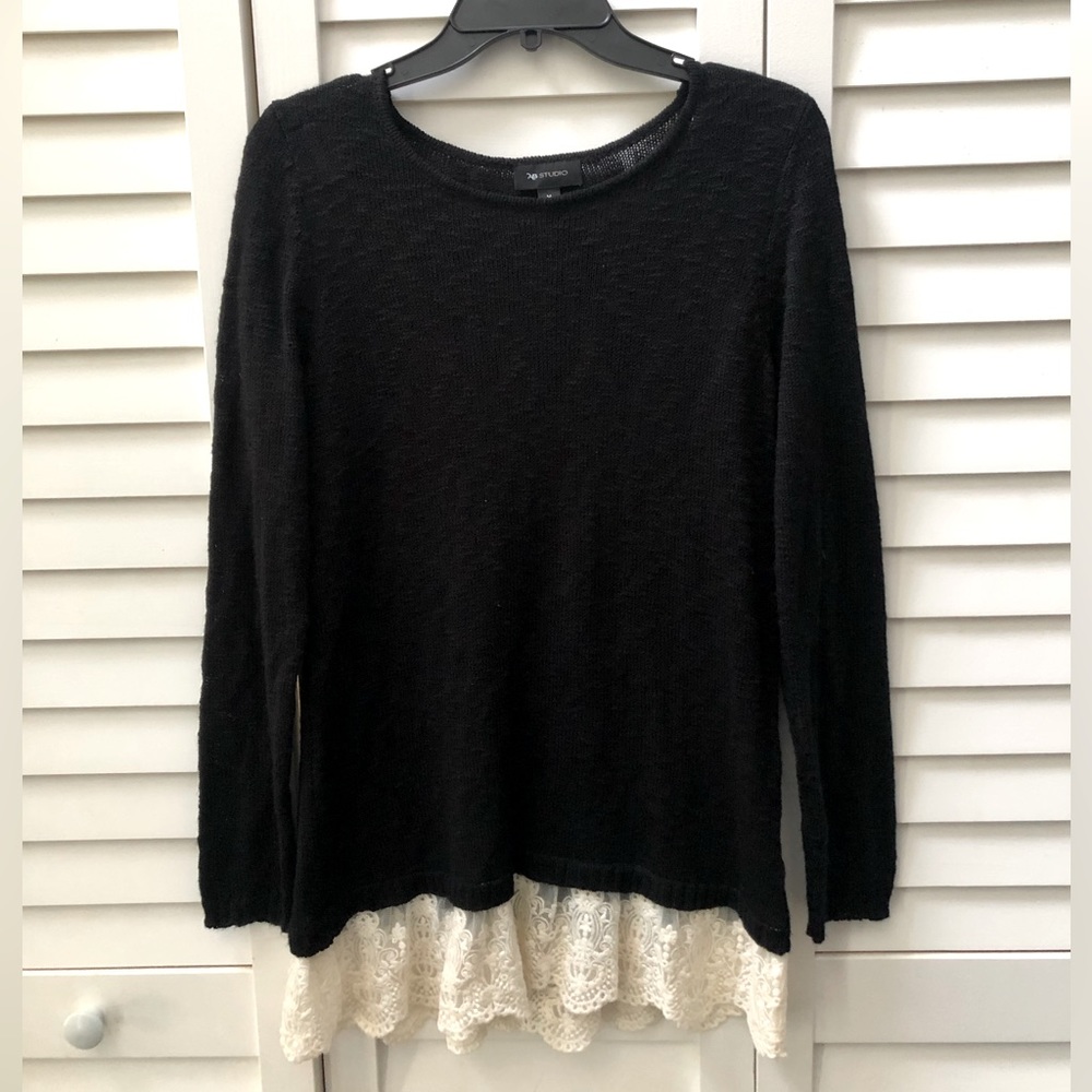 AB Studio•M•Black Sweater With Bottom Lace